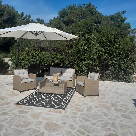 Caliente Apartments Vir A Екстер'єр фото
